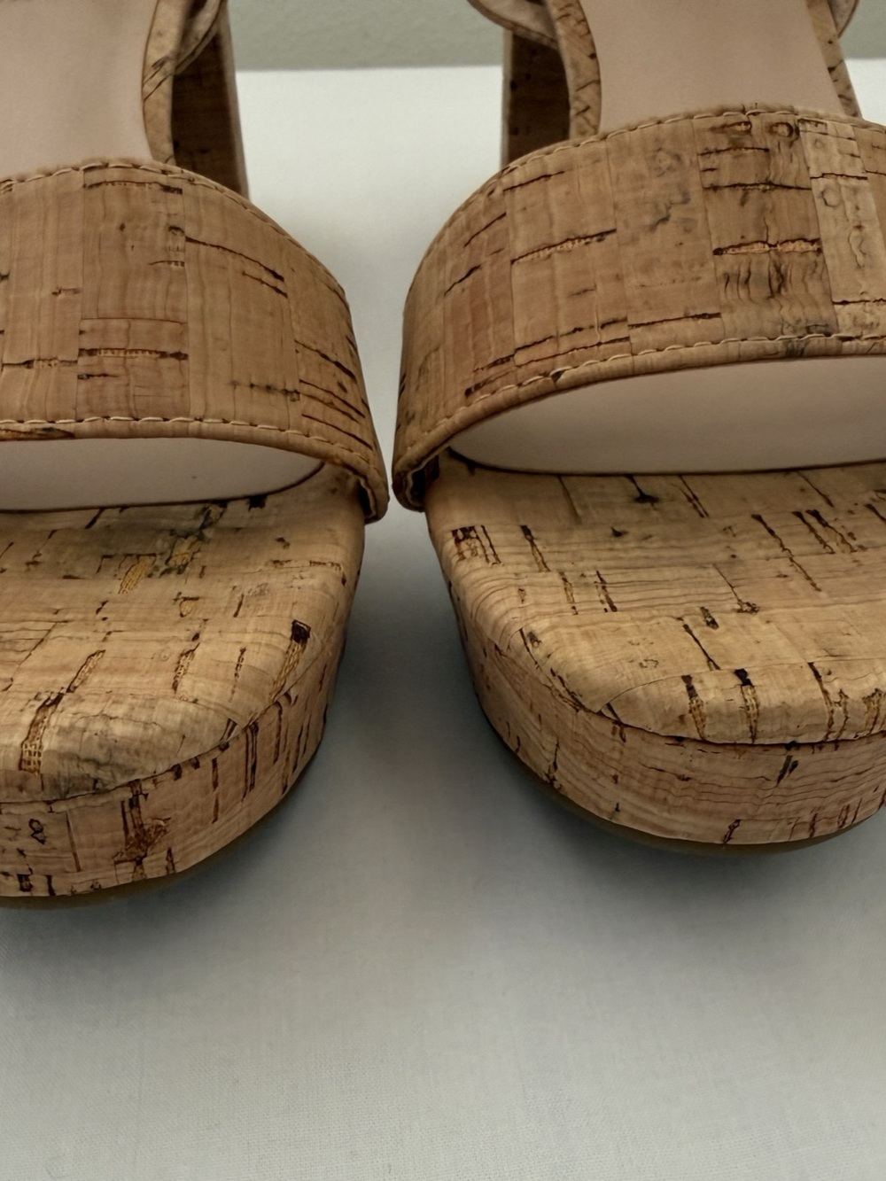 Bandolino Cork Upper Strappy Ankle Strap Open Toe Block Heel Sandals 8.5M - Picture 5 of 10